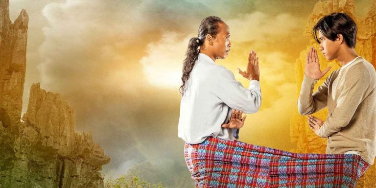 Film Pemuda dan Sarung, Petualangan Menemukan Jati Diri